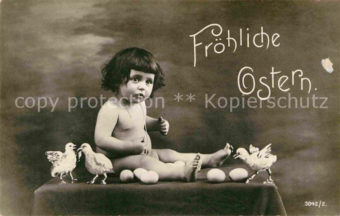 Ostern Easter Paques Kleinkind Küken Eier