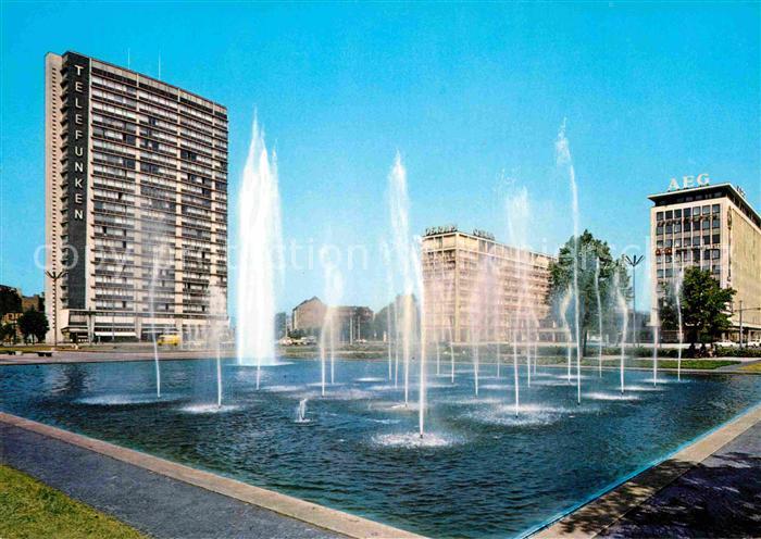 BERLIN  CITY Ernst Reuter Platz Wasserspiele Telefunken Hochhaus