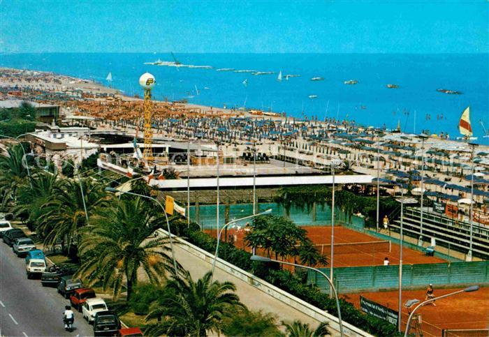 Pescara Seepromenade Tennisplaetze