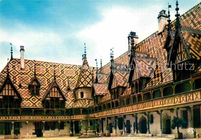 Beaune Cote d Or Burgund Hotel Dieu Cour d_Honneur