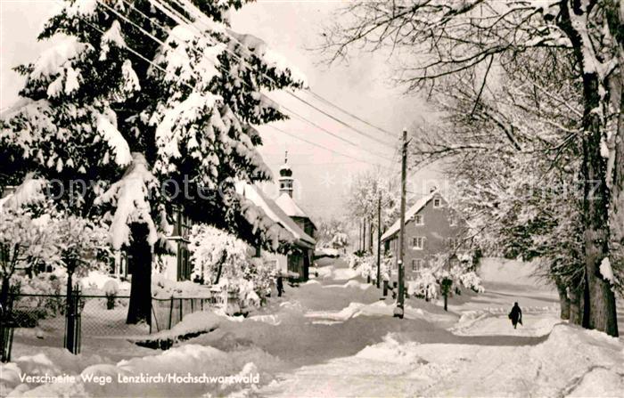 Lenzkirch Hochschwarzwald BW Verschneite Wege