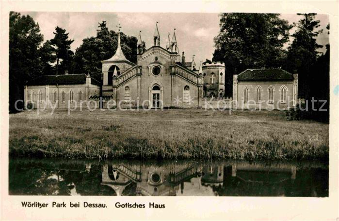 Dessau-Rosslau Woerlitzer Park Gotisches Haus