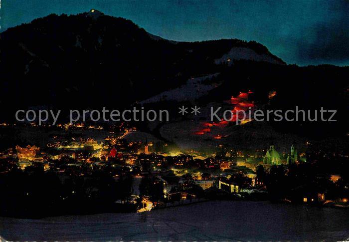 Kitzbuehel Tirol Nachtpiste gegen Hahnenkamm