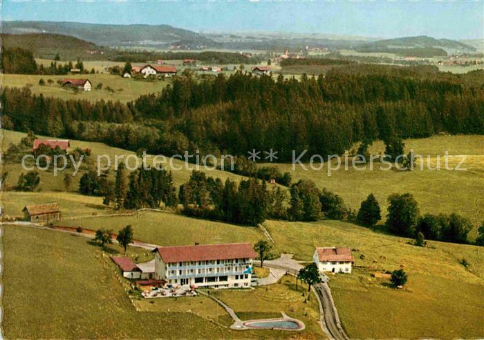 Maierhoefen Allgaeu Fliegeraufnahme Iberg Hotel
