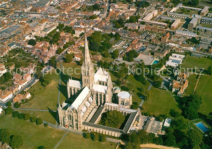 Salisbury Wiltshire Fliegeraufnahme Kathedrale