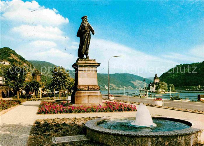 Kaub mit Bluecherdenkmal und Pfalz