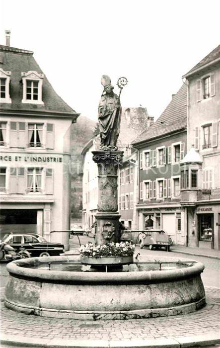 Thann Haut Rhin Elsass Fontaine de Saint Thiebaut Brunnen