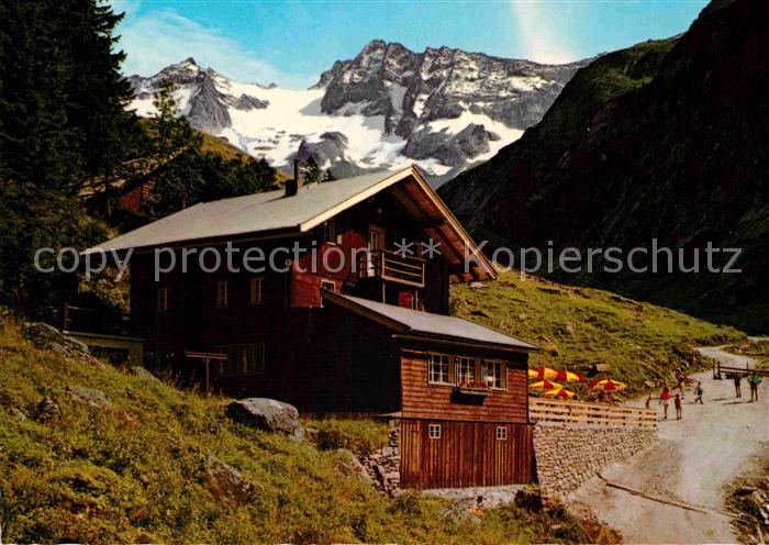 Mayrhofen Zillertal Alpengasthaus Gruene Wand Huette mit Kasseler Spitze Keilbac