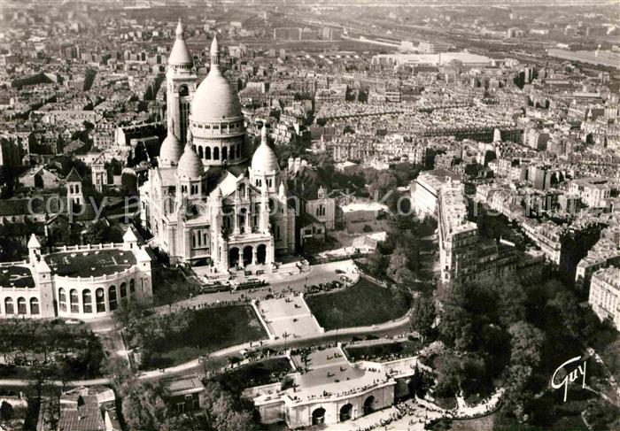 Paris Basilique du Sacre Coeur de Montmartre Vue aerienne
