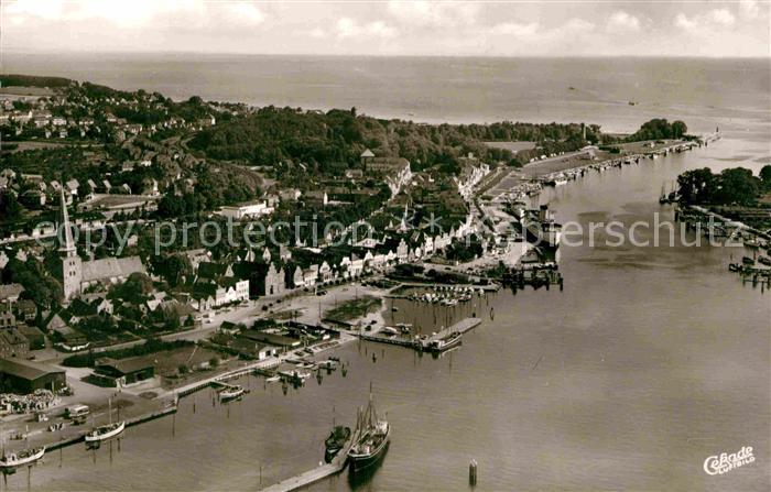 Travemuende Ostseebad Fliegeraufnahme
