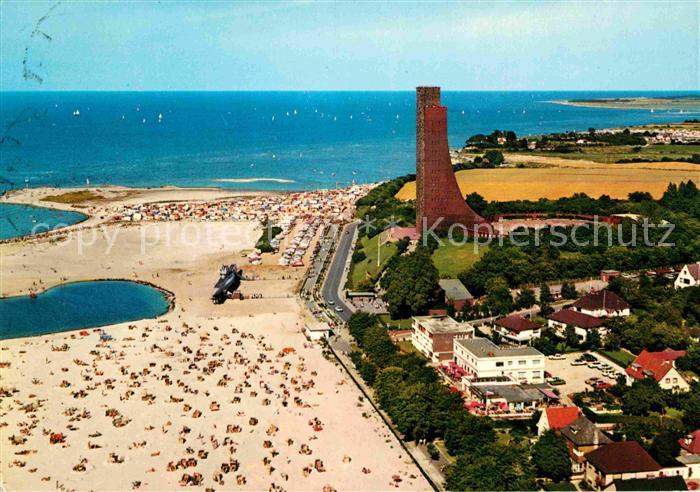 Laboe Fliegeraufnahme mit Marine Ehrenmal