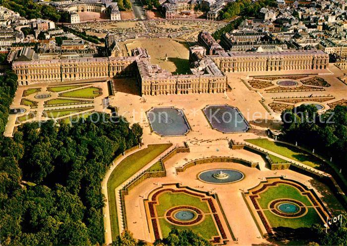 Versailles Yvelines Fliegeraufnahme von Schloss und Parkanlagen