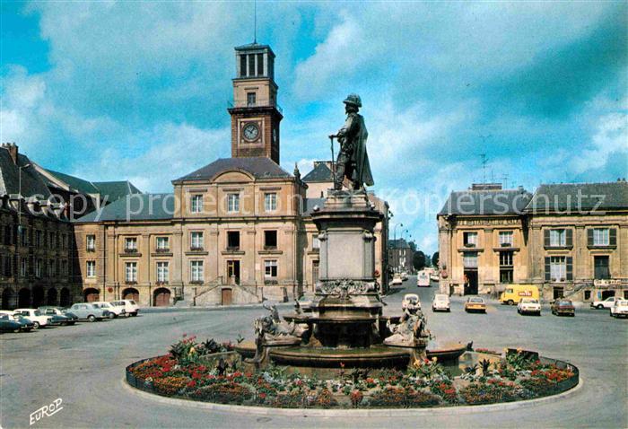 Charleville-Mezieres 08 Hotel de Ville Statue de Charles de Gon