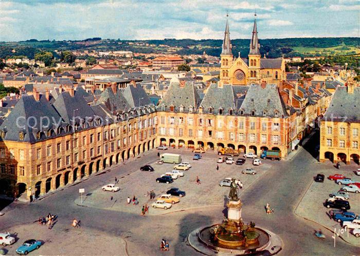Charleville-Mezieres 08 Marktplatz