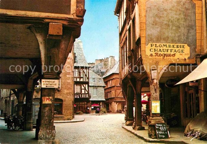 Dinan 22 La Place des Merciers