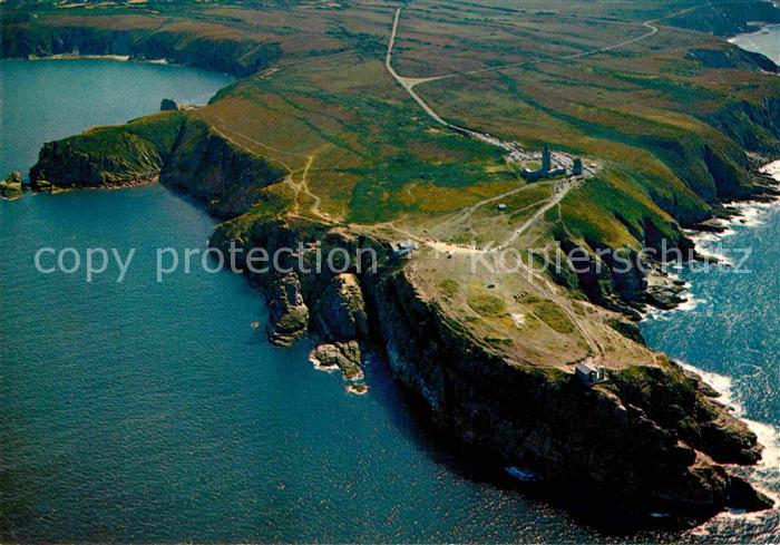 Cap Frehel Cotes d Armor Bretagne Pointe extreme avec le phare et la Tour