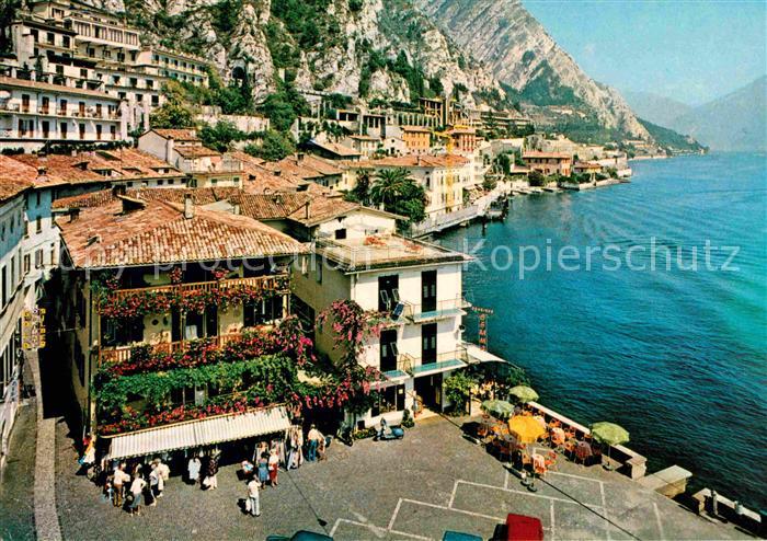 Limone sul Garda Haeuser am See