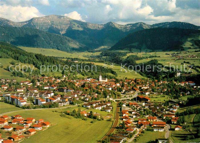 Oberstaufen Oberallgaeu Bayern Fliegeraufnahme mit Hochgart und Rindalphorn