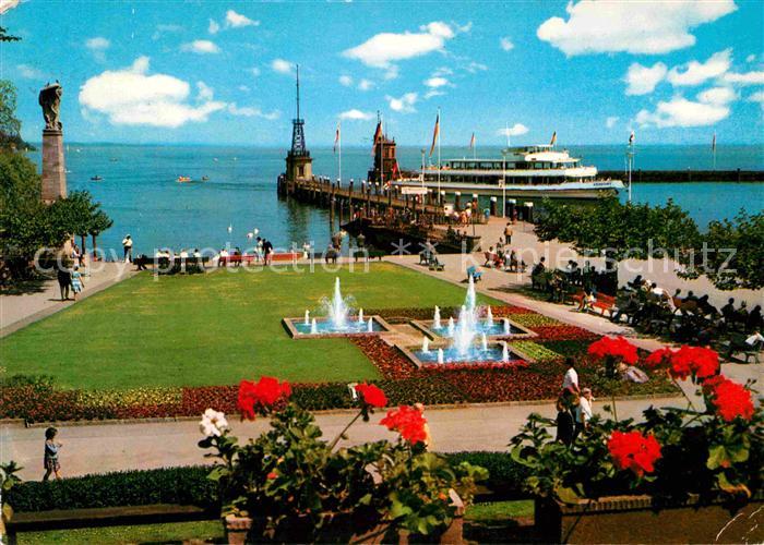 Konstanz Bodensee Hafenanlagen mit MS Konstanz und Zeppelinbrunnen