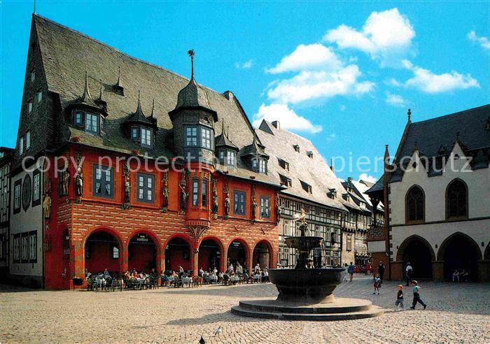 GOSLAR Harz Niedersachsen Marktplatz mit Hotel Kaiserworth