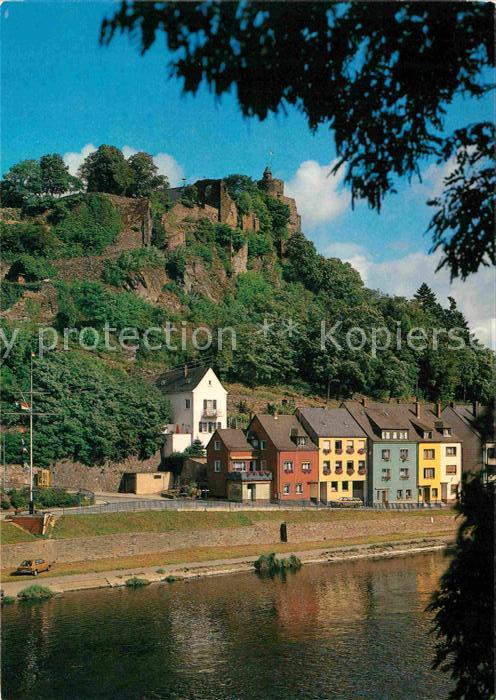 Saarburg Saar Altstadt mit Burganlage und Bergfried der Saarburg