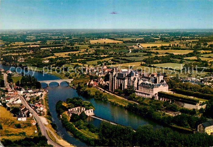 La Sarthe (Departm.) Fliegeraufnahme mit Bruecke