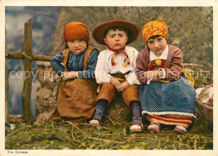 Kinder Child Enfants Trachten Tessin Trio ticinese Ticino