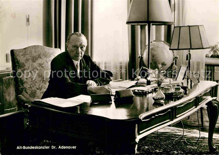 Politiker Bundeskanzler Dr. Adenauer