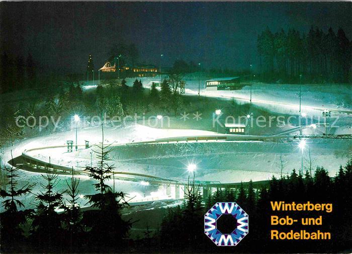Winterberg Hochsauerland Bob- und Rodelbahn bei Nacht