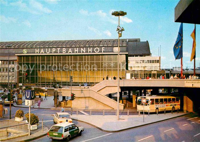 Koeln Rhein Hauptbahnhof Dom-Terrasse