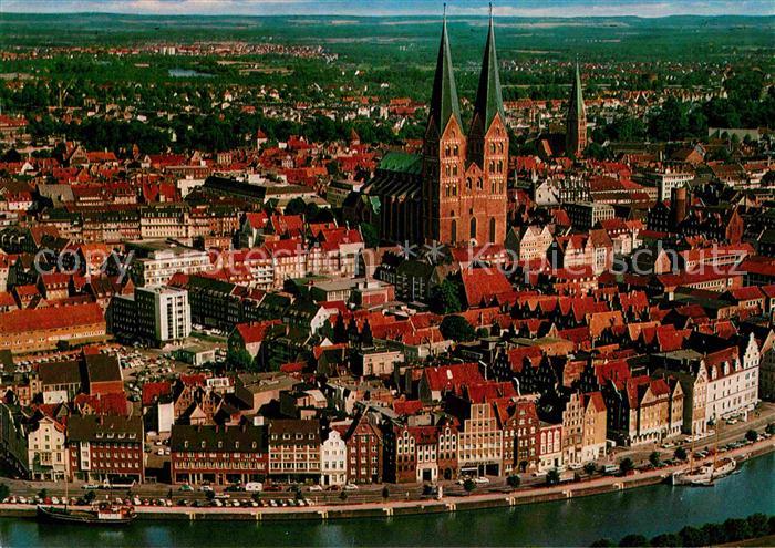 LueBECK  CITY Fliegeraufnahme Altstadt