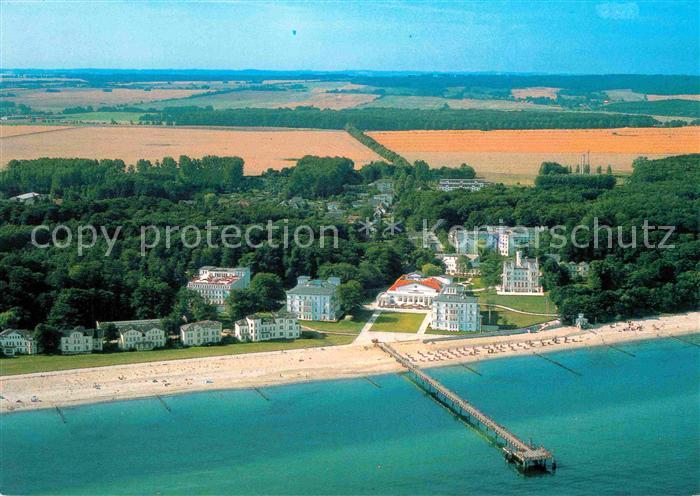 Heiligendamm Ostseebad Fliegeraufnahme mit Strand Seebruecke aeltestes deutsches