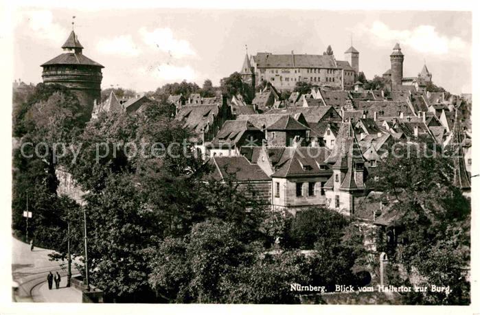 NueRNBERG  CITY Blick vom Hallertor auf Burg