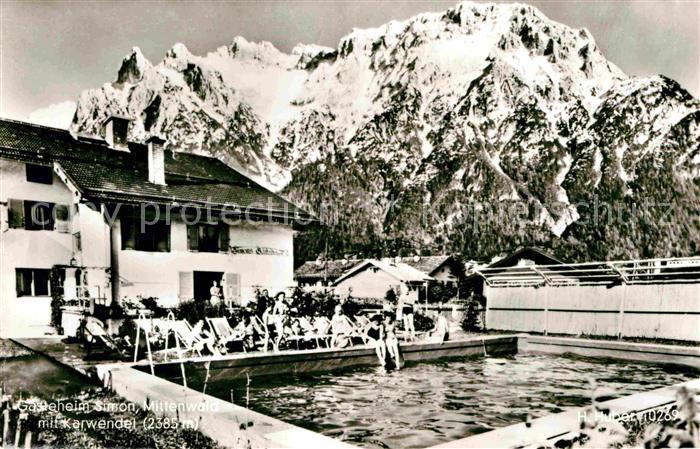 Mittenwald Bayern Gaesteheim Simon mit Pool
