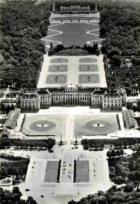 Wien Schloss Schoenbrunn Fliegeraufnahme