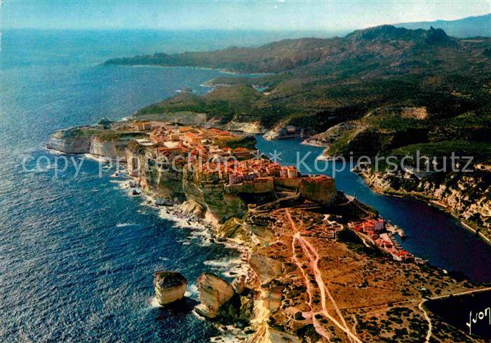 Bonifacio Corse du Sud Fliegeraufnahme La Ville fortifiee et s