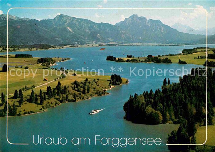 Fuessen Allgaeu Forggensee Blick gegen Tegelberg und Saeuling Allgaeuer Alpen