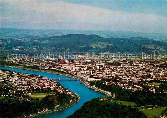 Linz Donau Fliegeraufnahme