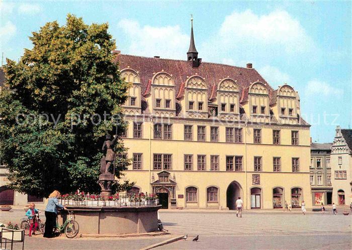 Naumburg Saale Rathaus am Wilhelm Pieck Platz Brunnen