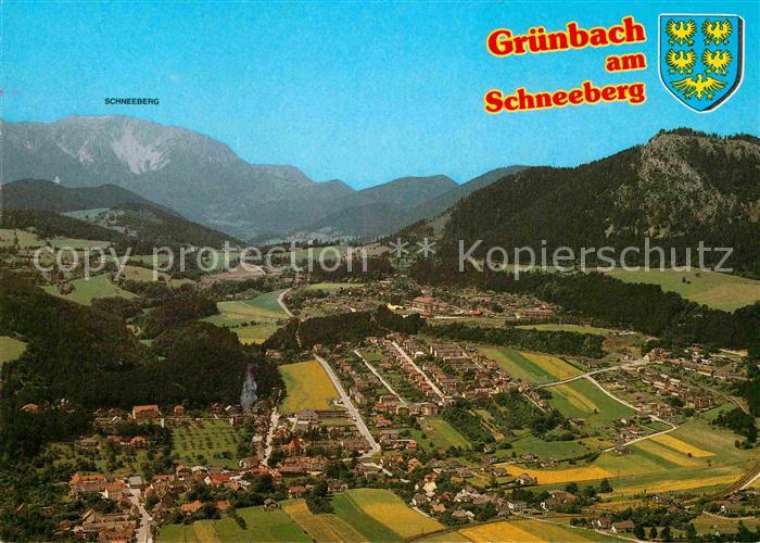 Gruenbach Schneeberg mit Blick zum Schneeberg Fichtelgebirge Fliegeraufnahme