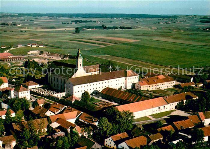 Osterhofen Niederbayern Englisches Institut Schule Damenstift Fliegeraufnahme
