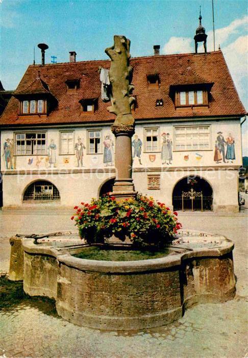 Haslach Kinzigtal Rathaus mit Brunnen Fassadenmalerei