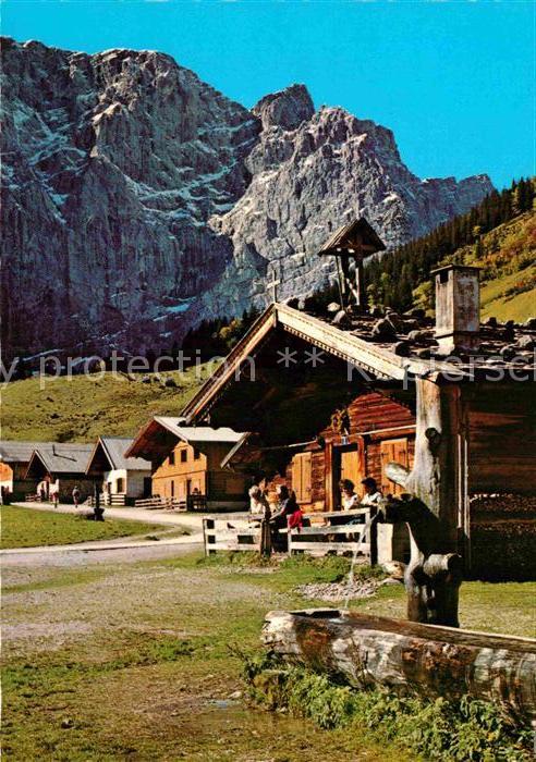 Eng Alm Almen gegen Grubenkar Karwendelgebirge