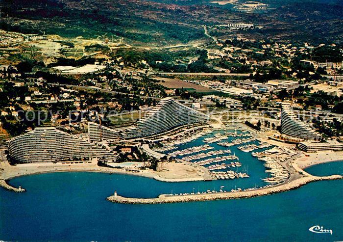 Villeneuve-Loubet Marina Baie des Anges vue aerienne