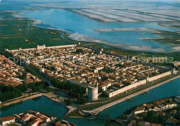 Aigues-Mortes Gard Vue aerienne