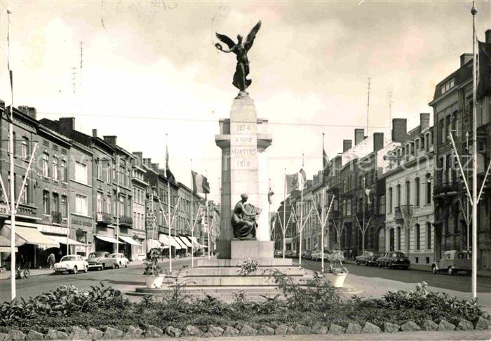 Charleroi Wallonie Avenue de Waterloo et Monument aux Morts