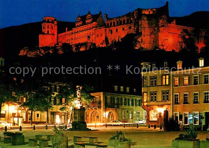 Heidelberg Neckar Kornmarkt und Schloss bei Nacht