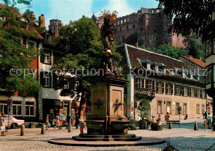 Heidelberg Neckar Kornmarkt Brunnen