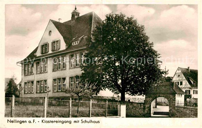 Nellingen Fildern Klostereingang mit Schulhaus