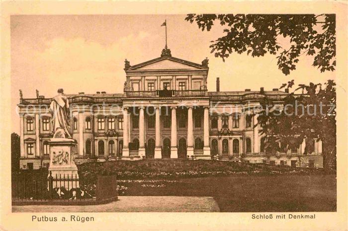 Putbus Ruegen Schloss mit Denkmal
